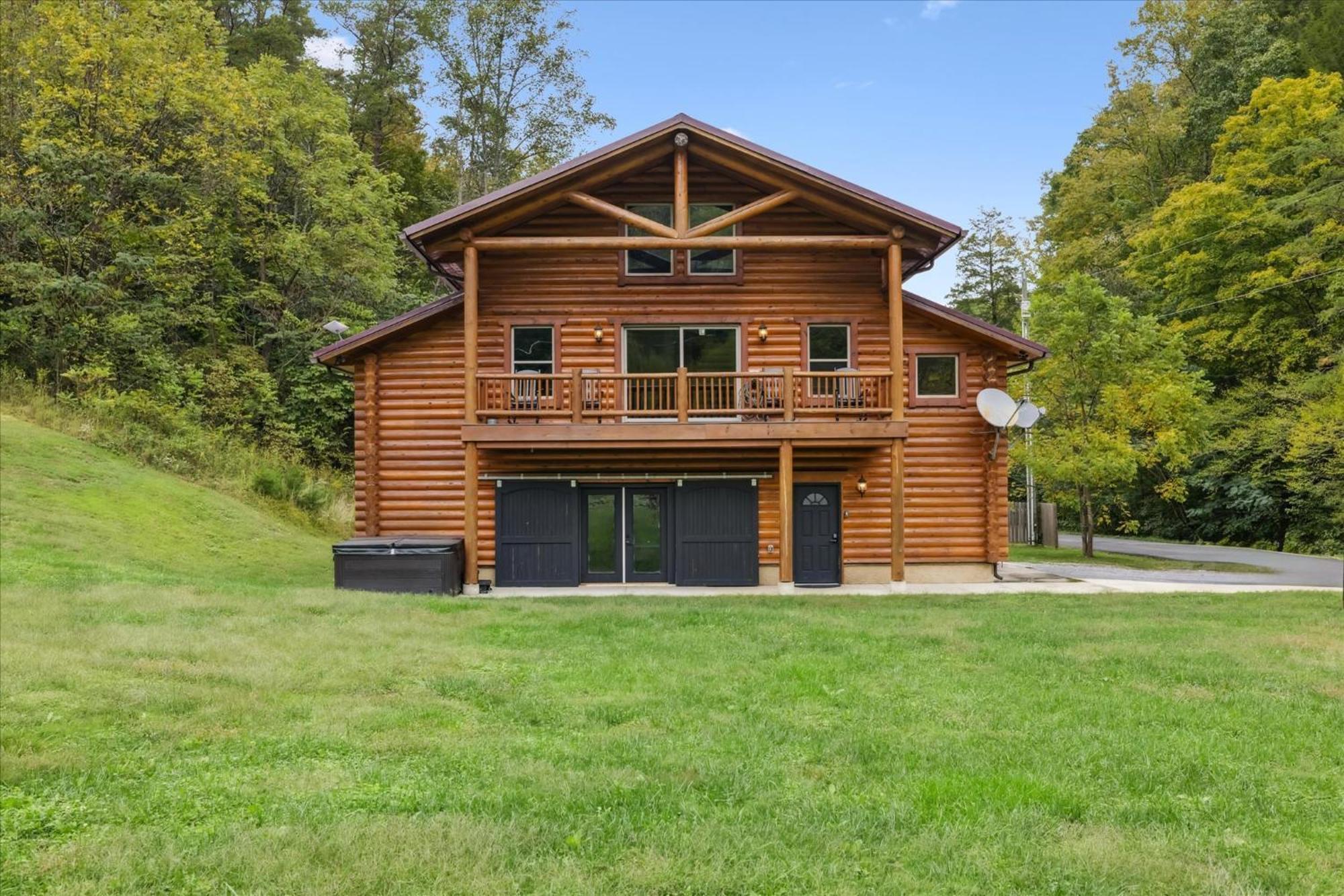 Hot Tub Fire Pit Game Room Theater Easy Access Sleeps 12 - Black Bear Lodge Pigeon Forge Eksteriør bilde