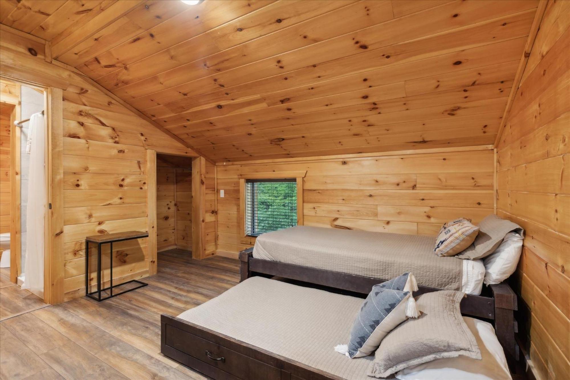 Hot Tub Fire Pit Game Room Theater Easy Access Sleeps 12 - Black Bear Lodge Pigeon Forge Eksteriør bilde