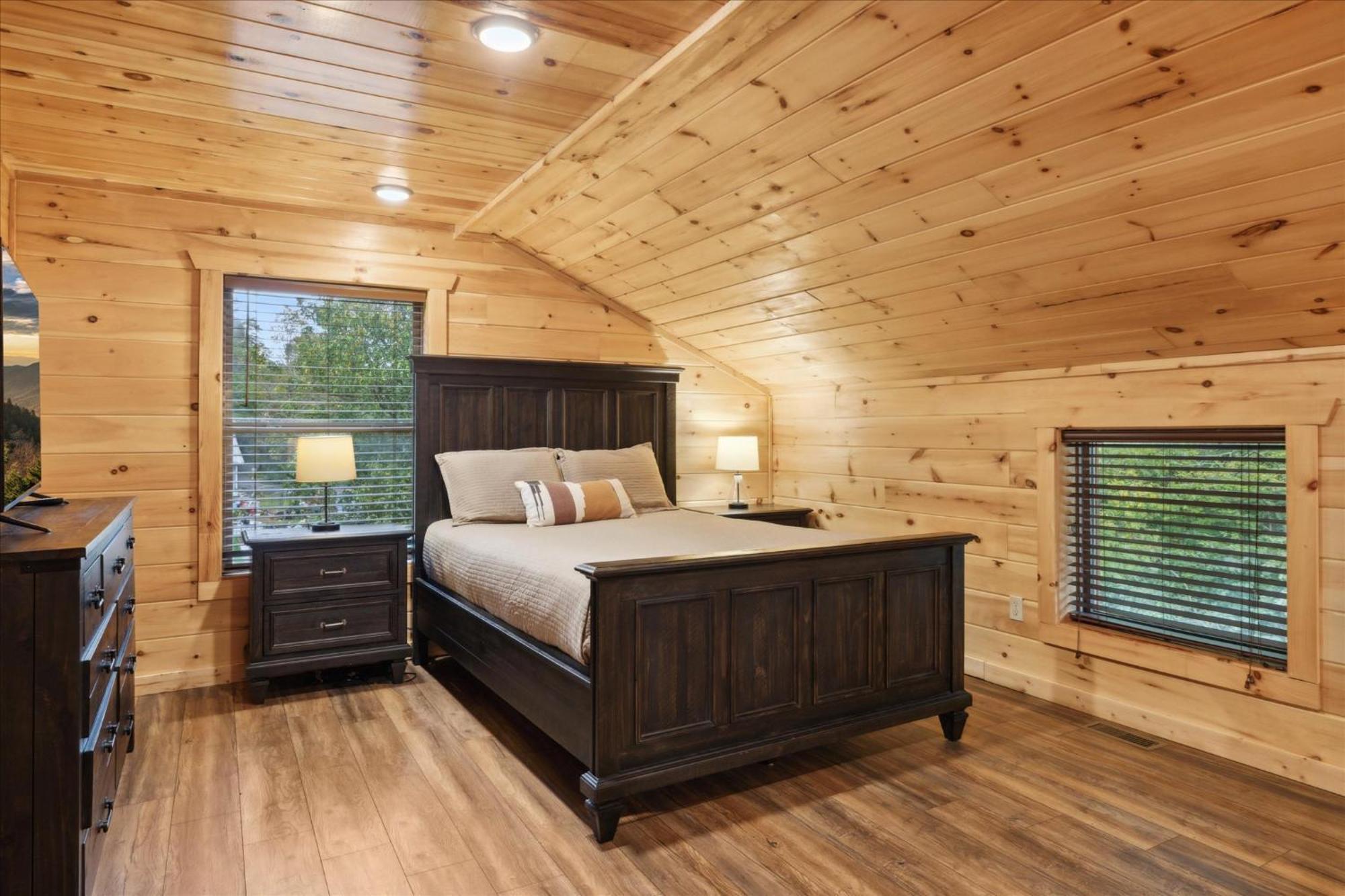Hot Tub Fire Pit Game Room Theater Easy Access Sleeps 12 - Black Bear Lodge Pigeon Forge Eksteriør bilde