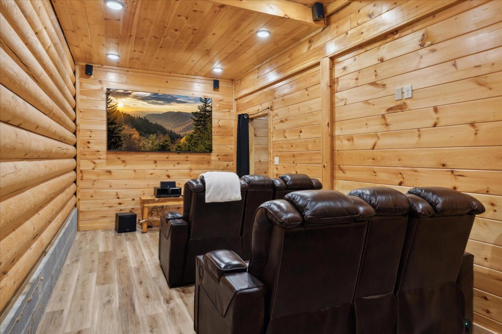 Hot Tub Fire Pit Game Room Theater Easy Access Sleeps 12 - Black Bear Lodge Pigeon Forge Eksteriør bilde