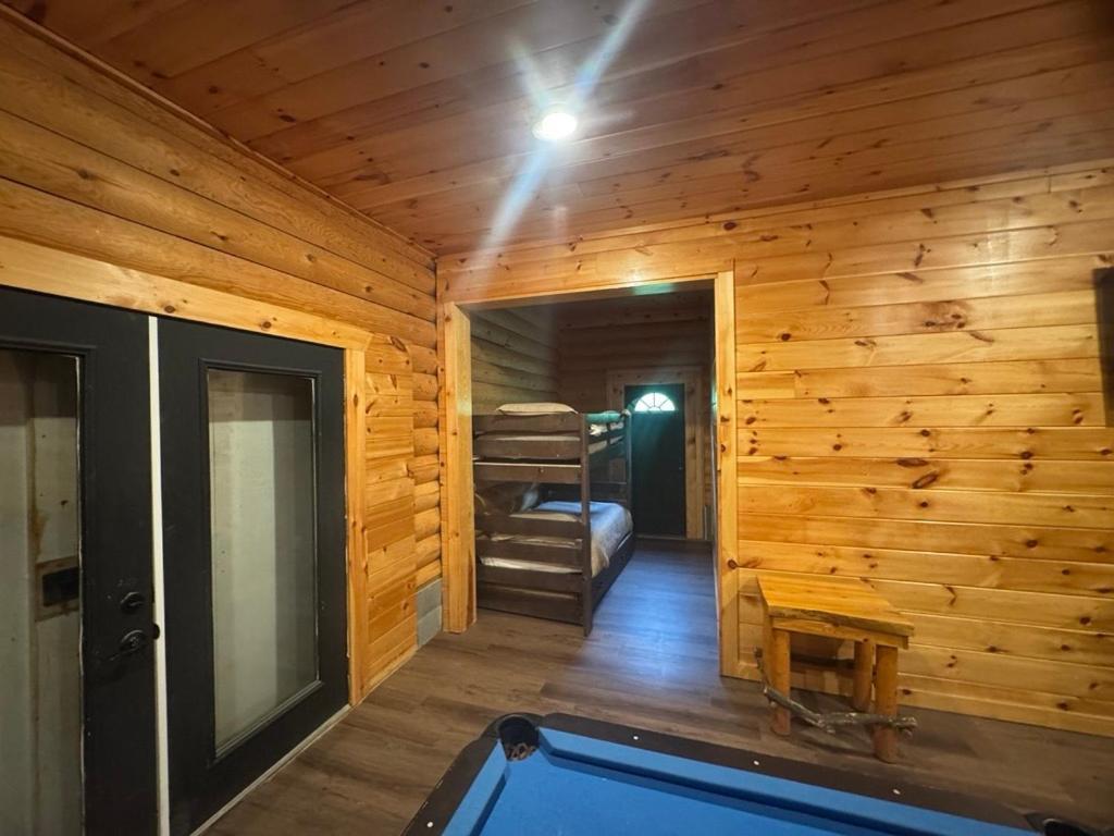 Hot Tub Fire Pit Game Room Theater Easy Access Sleeps 12 - Black Bear Lodge Pigeon Forge Eksteriør bilde